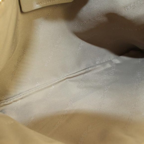 Burberry Ivory Check Embossed Toiletry Cosmetic Pouch 1220b46 - Picture 4 of 12